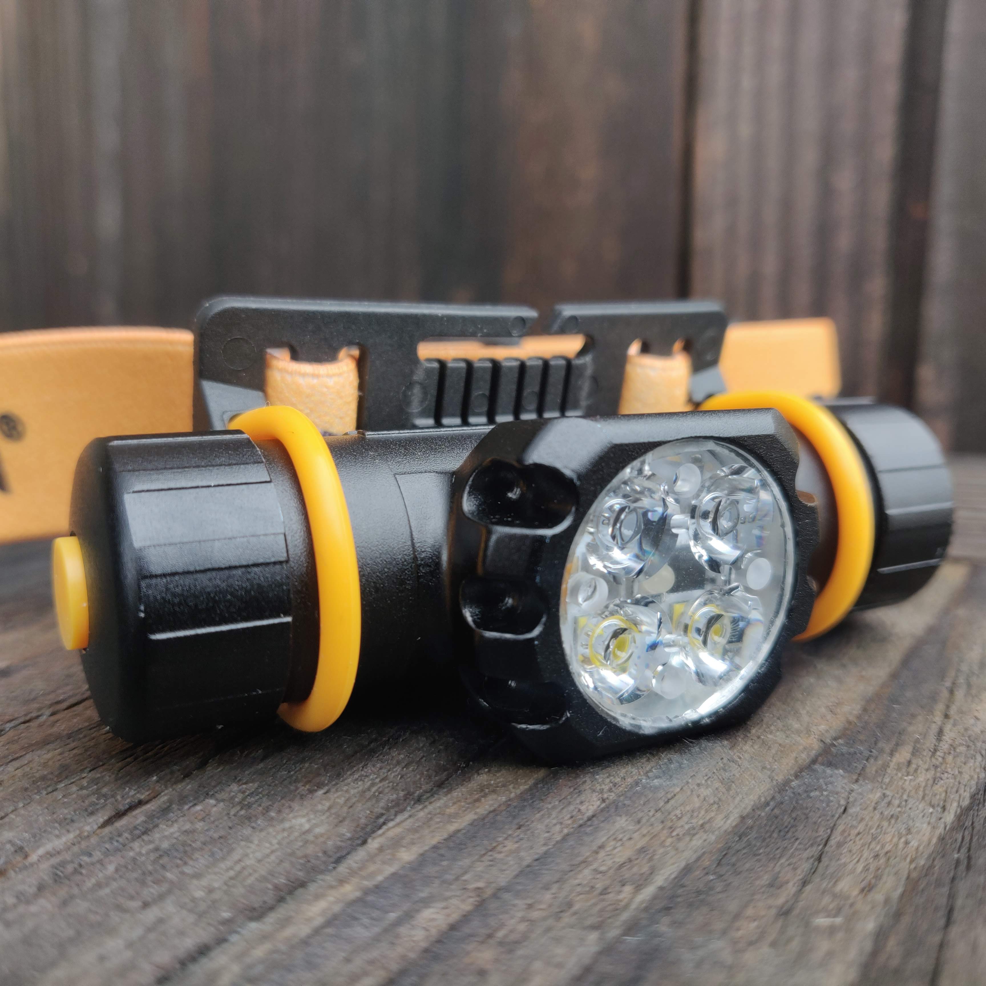 Piom3 Lampe frontale puissante de trail à led, forte autonomie et